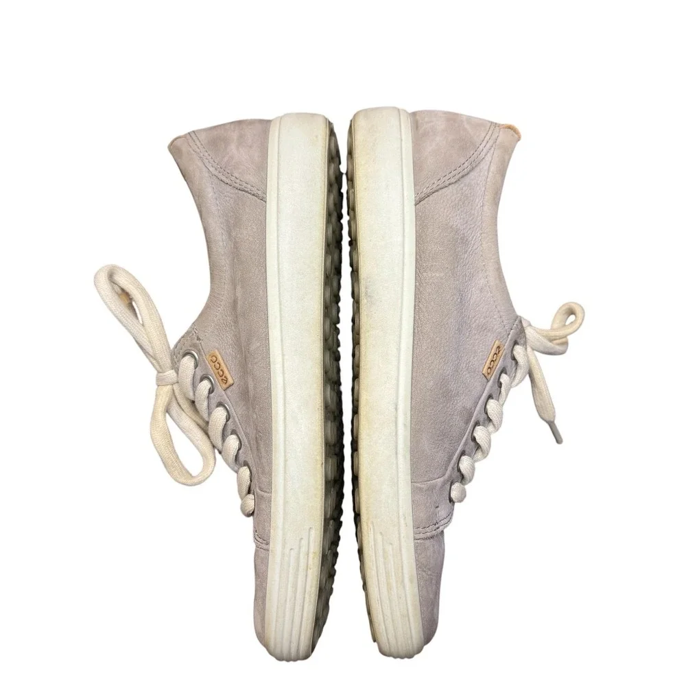 Ecco brand style
